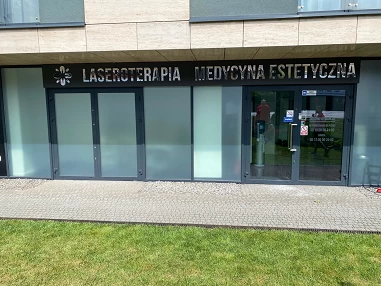 Фасад Клиники  в Кракове - клиника Cracovia Сlinic